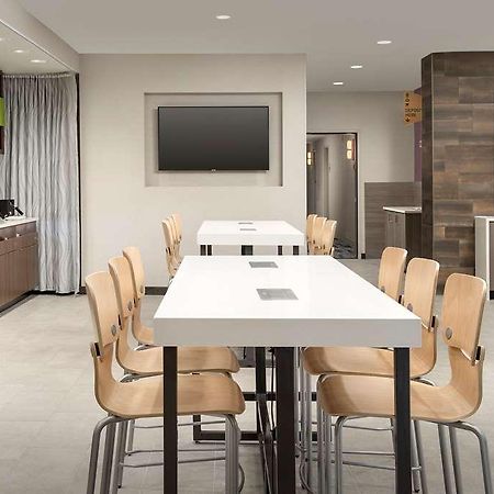 Home2 Suites By Hilton Tampa Westshore Airport Exterior foto